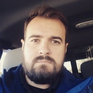 Meet your Posher, Derrick